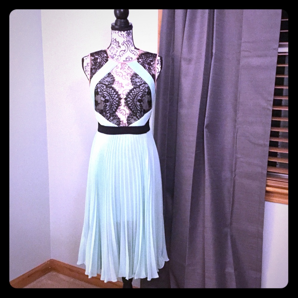 BCBG Mint Green Black Lace Party Dress - Size 6
